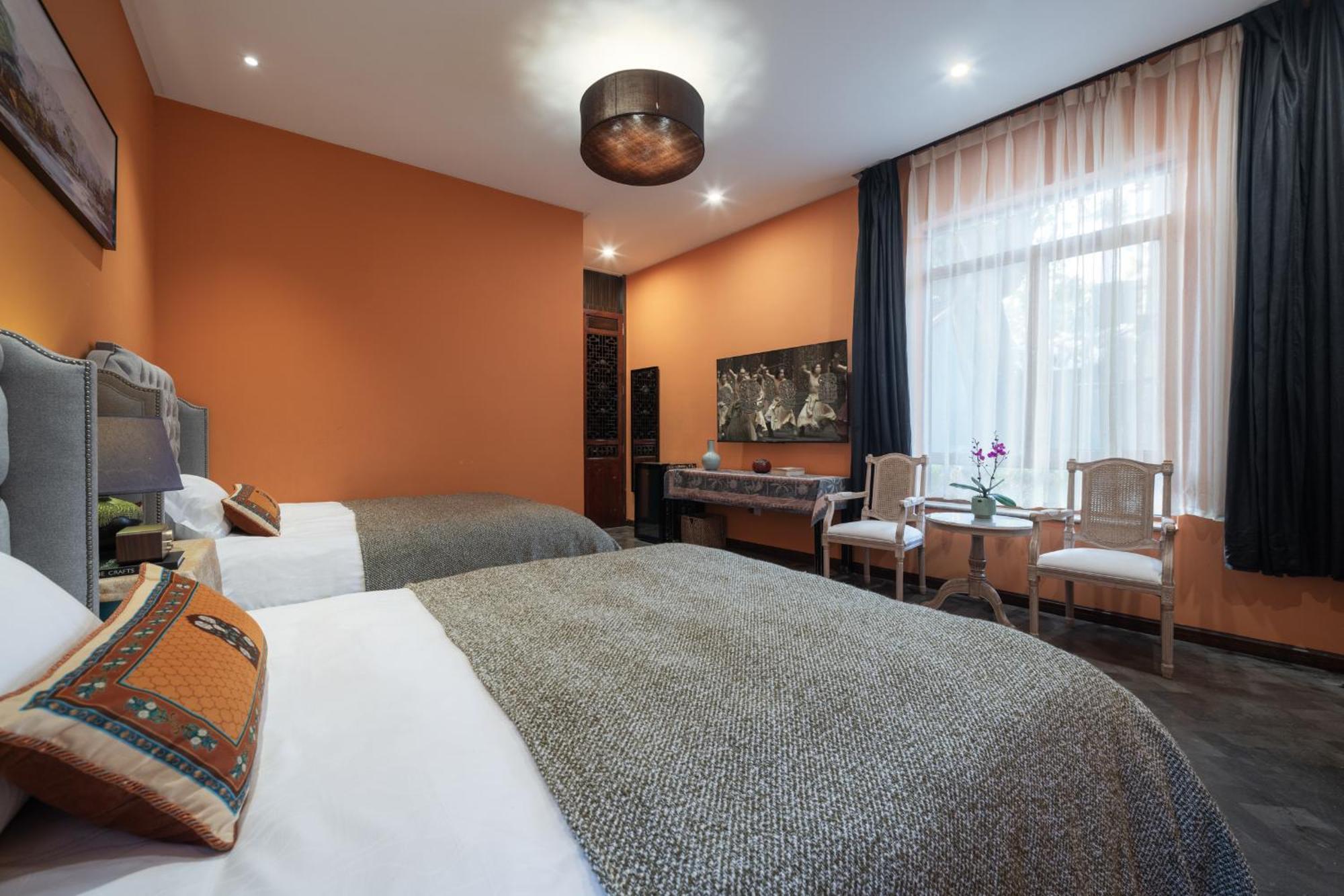 Hotel Cote Cour Deductive Beijing - Quadrangle Close To Tiananmen Square & Forbidden City & Nanluoguxiang, Walk To Wangfujing, English Speaking, Free Wifi, Free Laundry, Free Wonton & Noodles With Tour Ticket Service, Free Selfies With Ancient Costum ภายนอก รูปภาพ